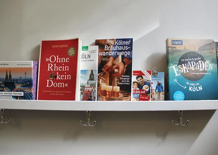 Ata Omo Pensionat Köln