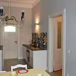 Ata Omo Köln